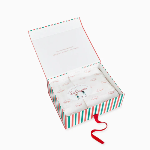 White Victoria Sheep Newborn Gift Set